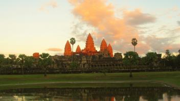 Vasudha Narayanan_Angkor Wat